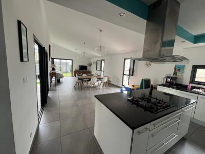For rent Bretagne 7 rooms 190 m2 Reunion (97490) photo 1
