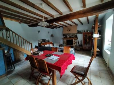 For sale 5 rooms 95 m2 Mayenne (53700) photo 1