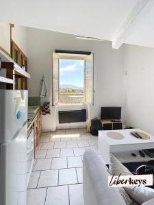 For sale Marseille-2eme-arrondissement 2 rooms 26 m2 Bouches du Rhone (13002) photo 2