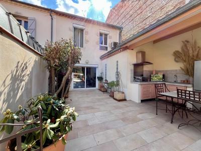 For sale Agen 4 rooms 97 m2 Lot et garonne (47000) photo 2