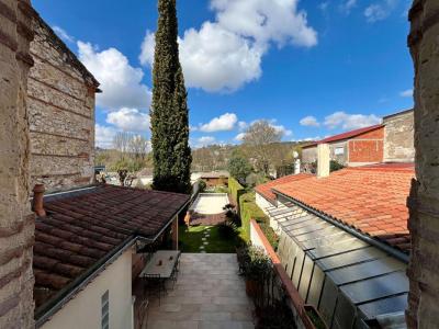 For sale Agen 4 rooms 97 m2 Lot et garonne (47000) photo 3