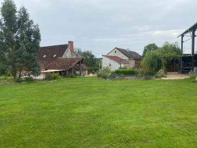 For sale Oulches 8 rooms 165 m2 Indre (36800) photo 3