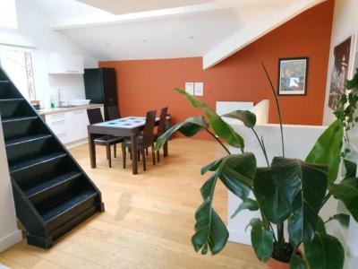 For sale Nantes 4 rooms 96 m2 Loire atlantique (44100) photo 2