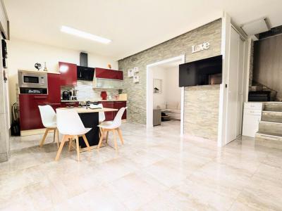 Acheter Maison 92 m2 Vaulx-en-velin