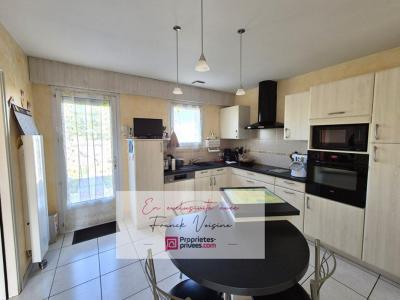 For sale Herbiers 7 rooms 89 m2 Vendee (85500) photo 2