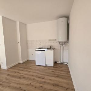For sale Nantes 2 rooms 41 m2 Loire atlantique (44300) photo 3