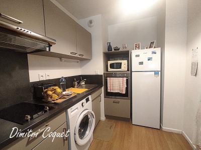 For sale Pezenas 2 rooms 48 m2 Herault (34120) photo 3