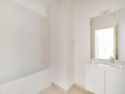 For rent Colombes 3 rooms 58 m2 Hauts de Seine (92700) photo 2
