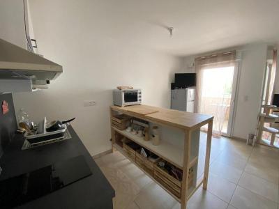 Louer Appartement 37 m2 Nimes