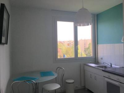 For rent Brest 1 room 28 m2 Finistere (29200) photo 2