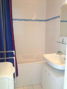 For rent Brest 1 room 28 m2 Finistere (29200) photo 3