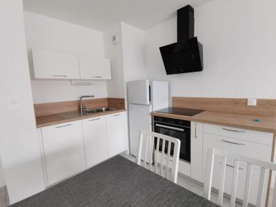 For rent Guilers 2 rooms 41 m2 Finistere (29820) photo 2