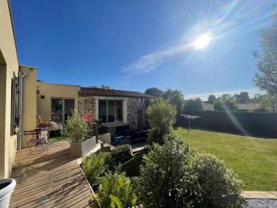 For sale Vertou 5 rooms 179 m2 Loire atlantique (44120) photo 0