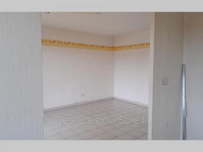 For sale Seyne-sur-mer 2 rooms 48 m2 Var (83500) photo 2