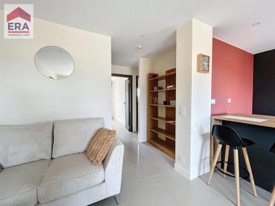 Louer Appartement 57 m2 Bocca