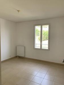 For rent Rouret 2 rooms 41 m2 Alpes Maritimes (06650) photo 3