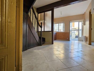For sale CENTRE 4 rooms 97 m2 Lot et garonne (47260) photo 3
