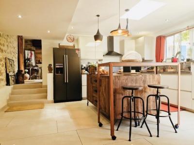 For sale 10KLM DE GOUDARGUES 8 rooms 463 m2 Gard (30630) photo 4