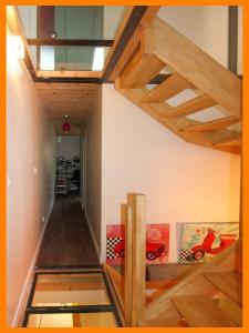 For sale CENTRE VILLE 5 rooms 99 m2 Ain (01700) photo 4