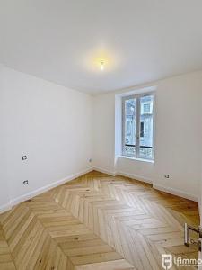 For sale Quimper 3 rooms 53 m2 Finistere (29000) photo 3