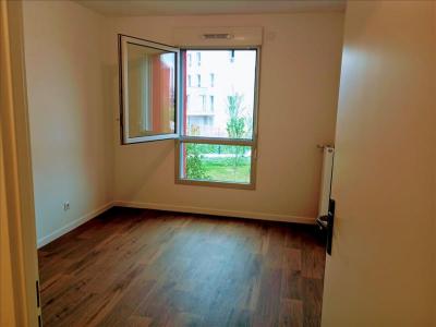 For rent Carrieres-sous-poissy 4 rooms 82 m2 Yvelines (78955) photo 3