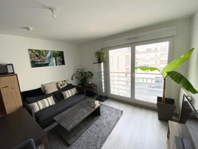 For rent Colombes 2 rooms 42 m2 Hauts de Seine (92700) photo 1