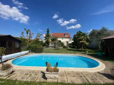 For sale Montargis 7 rooms 166 m2 Loiret (45200) photo 1