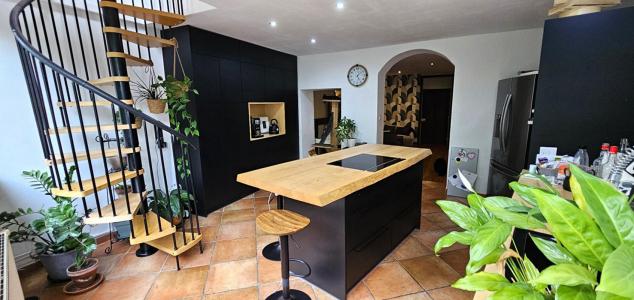 For sale Montelimar 6 rooms 130 m2 Drome (26200) photo 1