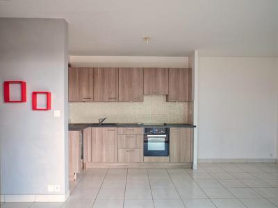 For sale Vertou 3 rooms 66 m2 Loire atlantique (44120) photo 2
