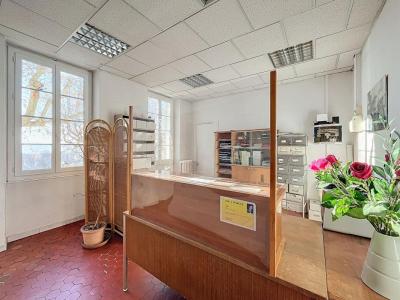 For sale Manosque 8 rooms 139 m2 Alpes de haute provence (04100) photo 0