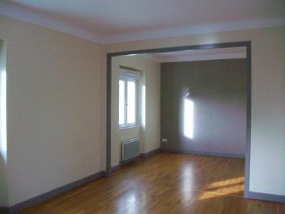 Louer Appartement 92 m2 Cassagnes-begonhes