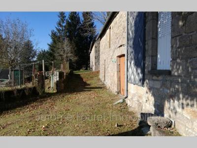 For sale Egletons 4 rooms 70 m2 Correze (19300) photo 1