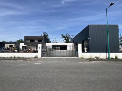 For rent Civens 6 rooms 585 m2 Loire (42110) photo 0
