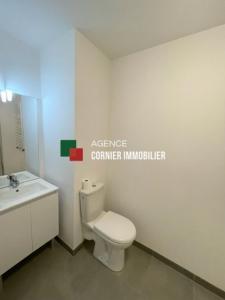 For rent Rennes 2 rooms 37 m2 Ille et vilaine (35000) photo 4