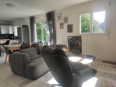 For sale Hennebont 3 rooms 70 m2 Morbihan (56700) photo 2