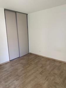 For rent Villeurbanne 3 rooms 63 m2 Rhone (69100) photo 3