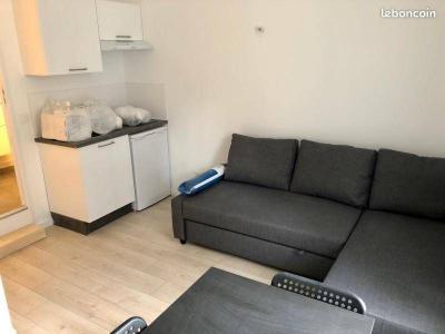 For rent Ecully 1 room 14 m2 Rhone (69130) photo 1