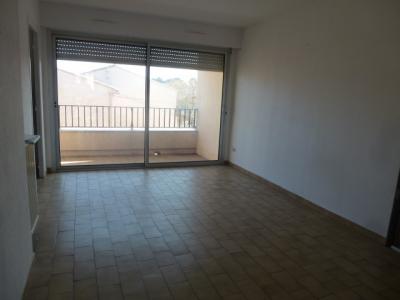 For rent Agde 3 rooms 45 m2 Herault (34300) photo 0