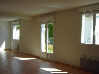 For rent Revel 4 rooms 109 m2 Haute garonne (31250) photo 0