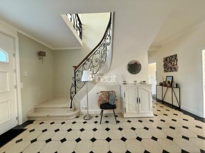 For sale Lambersart 7 rooms 243 m2 Nord (59130) photo 1