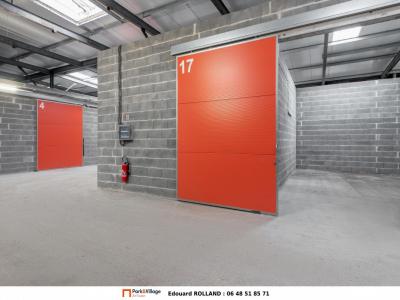 Louer Commerce 28 m2 Caen