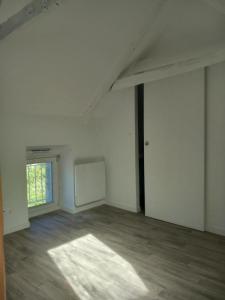 For rent Quistinic 1 room 31 m2 Morbihan (56310) photo 3