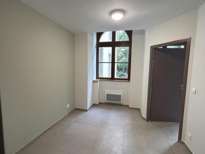 For rent Carcassonne 2 rooms 46 m2 Aude (11000) photo 2