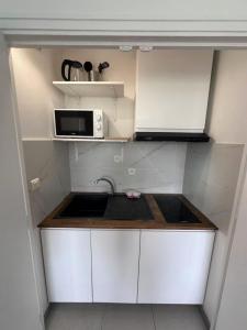 Louer Appartement Paris-14eme-arrondissement 1300 euros