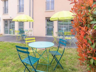 For sale Agen 2 rooms 44 m2 Lot et garonne (47000) photo 1