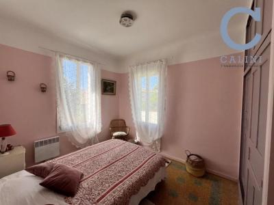 For sale Calmette 4 rooms 82 m2 Gard (30190) photo 3