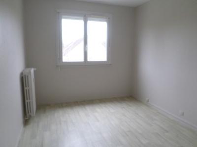 Louer Appartement 66 m2 Laroche-saint-cydroine
