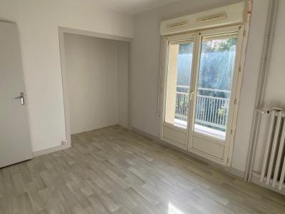 For rent Saint-sauveur-en-puisaye 3 rooms 72 m2 Yonne (89520) photo 1