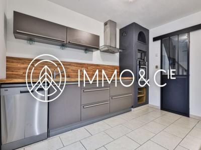 For sale Merignies 5 rooms 105 m2 Nord (59710) photo 2