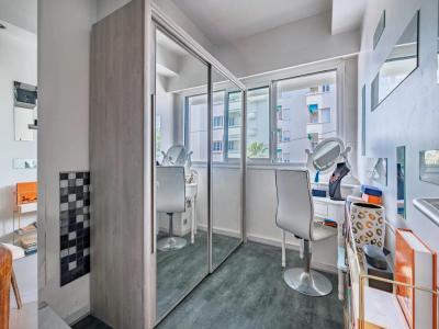 For sale Cannes 3 rooms 41 m2 Alpes Maritimes (06400) photo 2